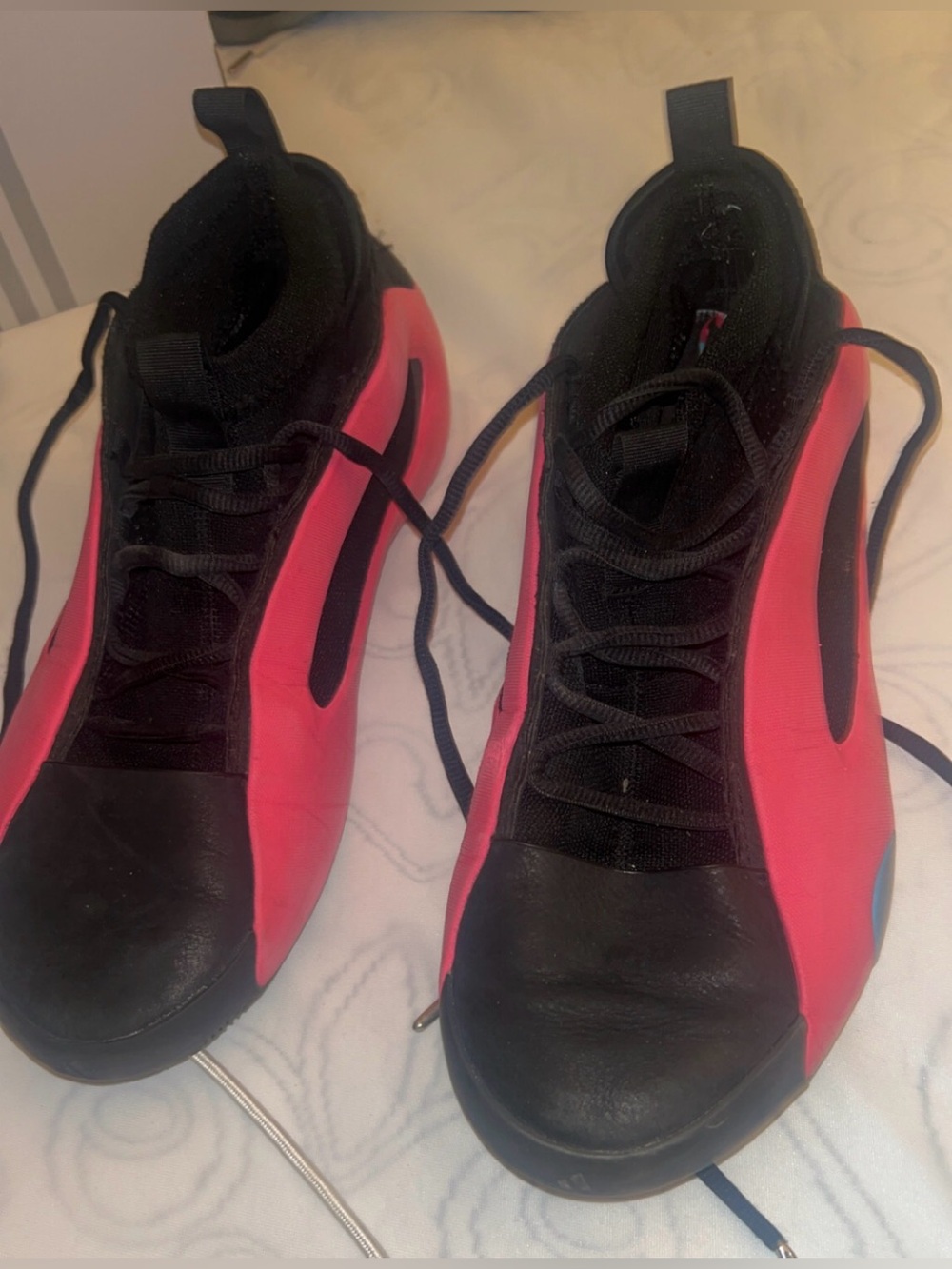 Harden 8 red blend
